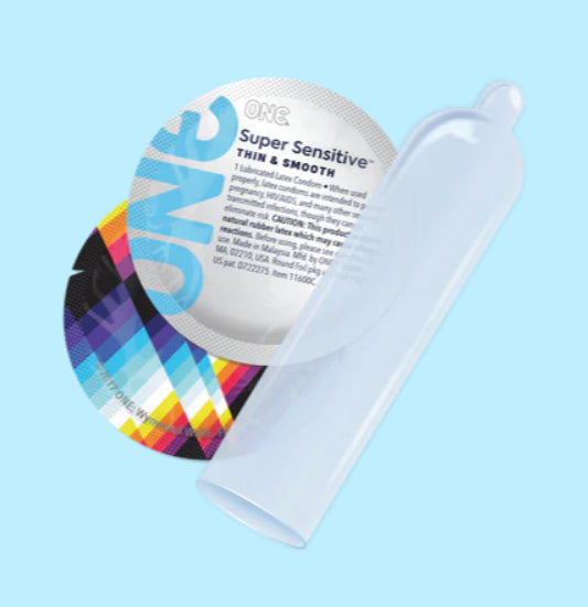ONE Super Sensitive 纖薄保險套 / 34mm / 12片
