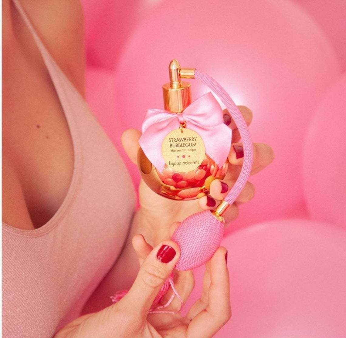 Bijoux Indiscrets｜士多啤梨吹波糖身體香氛噴霧 100ml