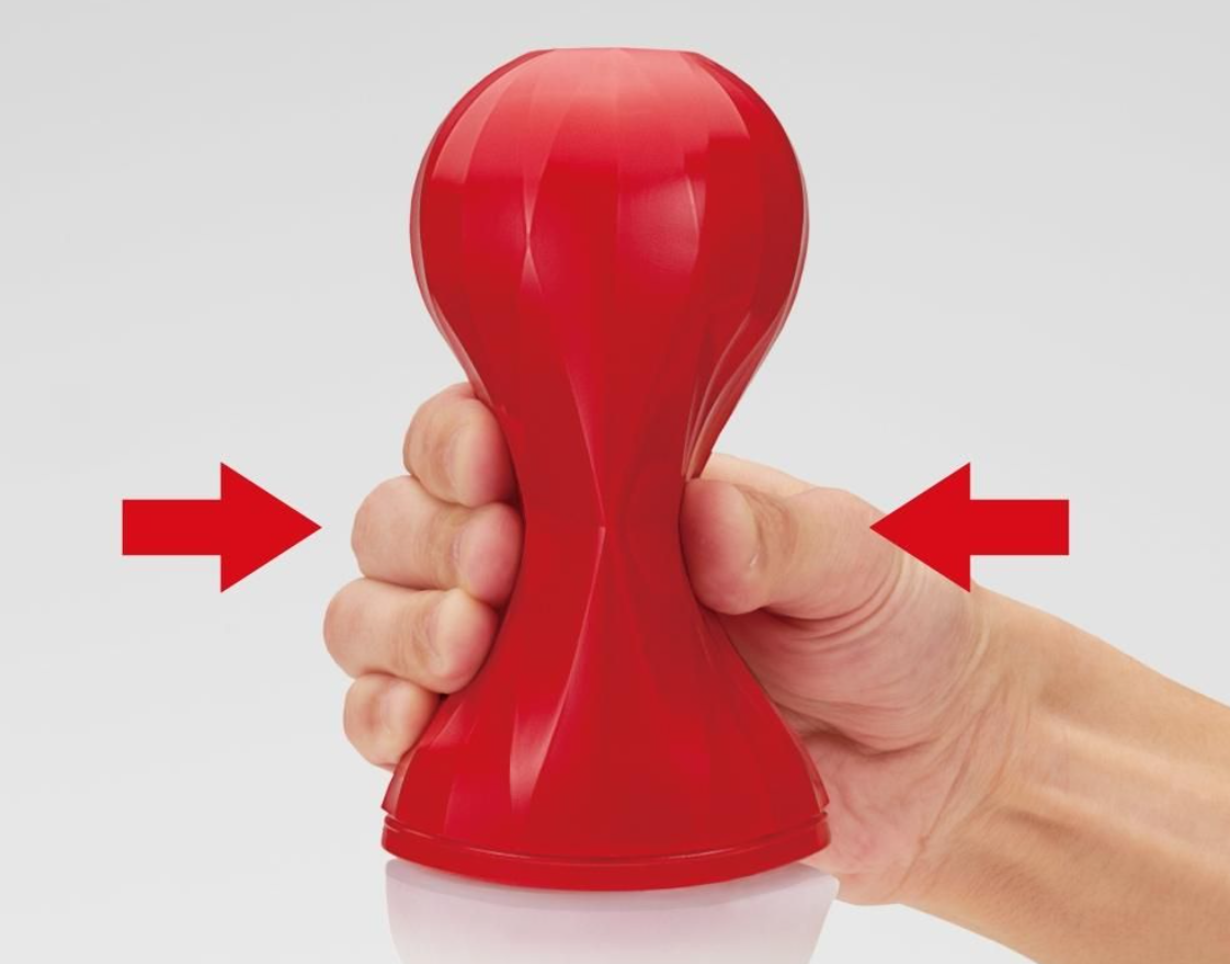 TENGA Air-Tech Squeeze 可重用真空飛機杯